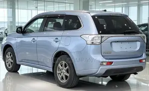 Mitsubishi Outlander 2013