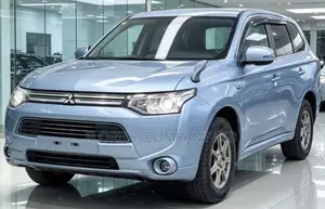 Mitsubishi Outlander 2013