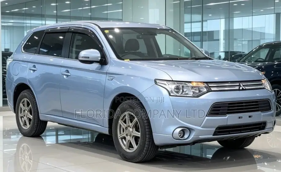 Mitsubishi Outlander 2013