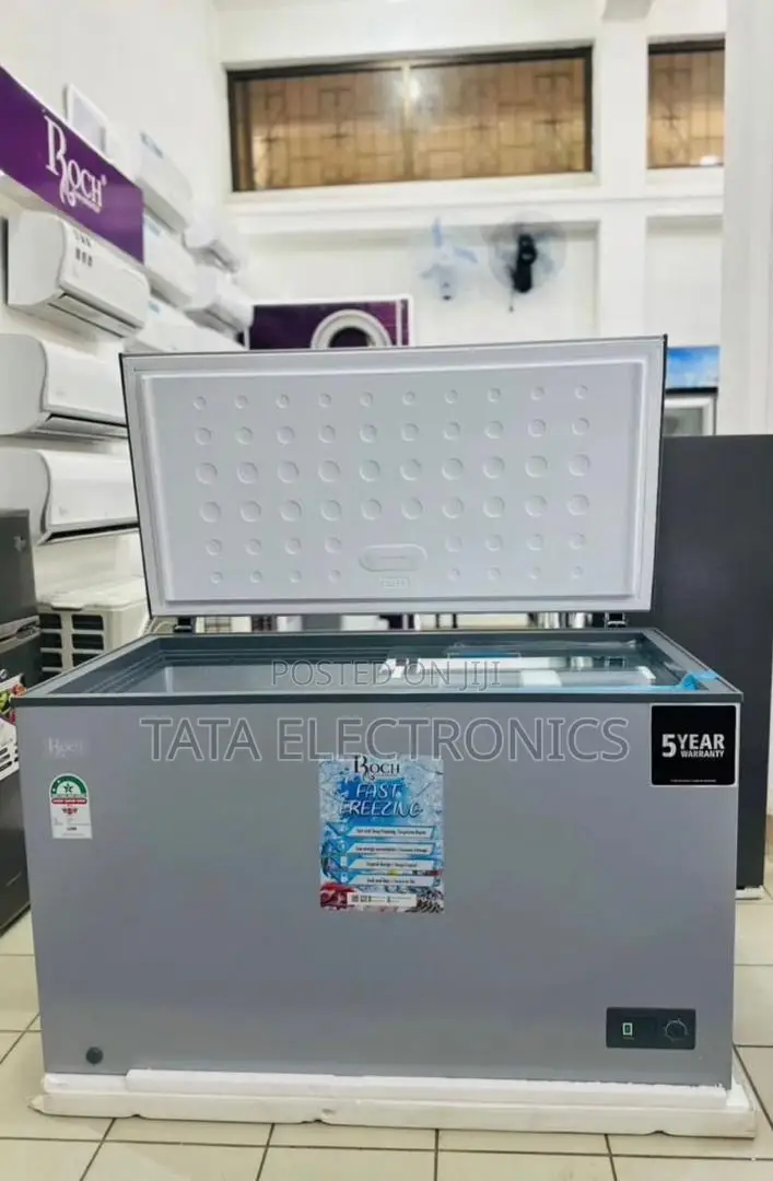 Roch Chest Freezer 300 L