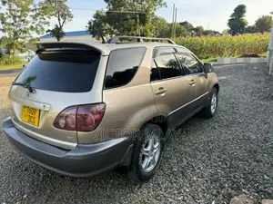 Toyota Harrier 2.4 4WD 2004 Gold