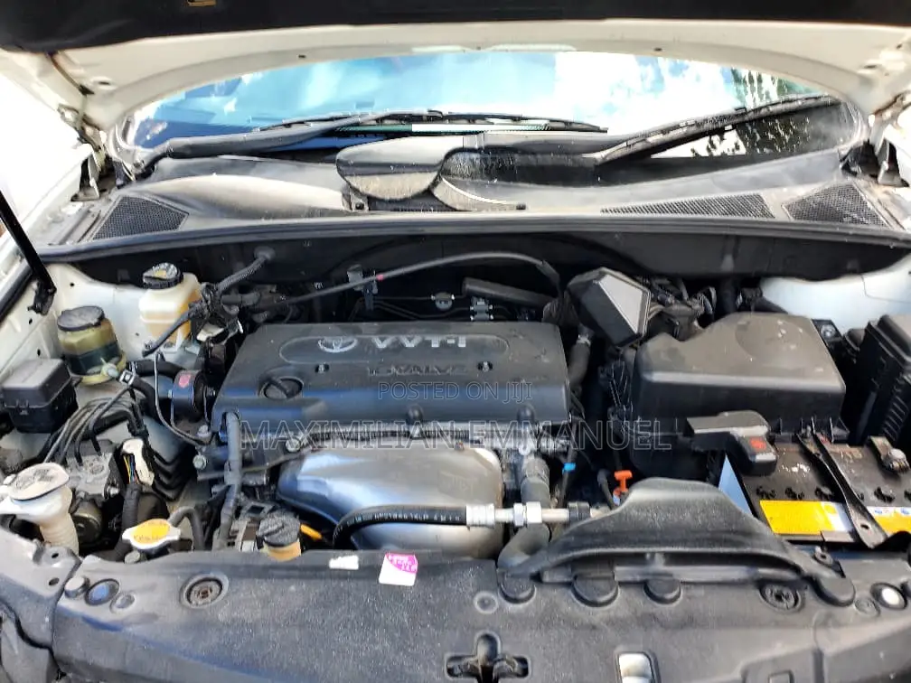 Toyota Harrier 2010 White