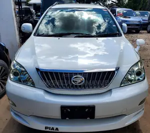 Toyota Harrier 2010 White