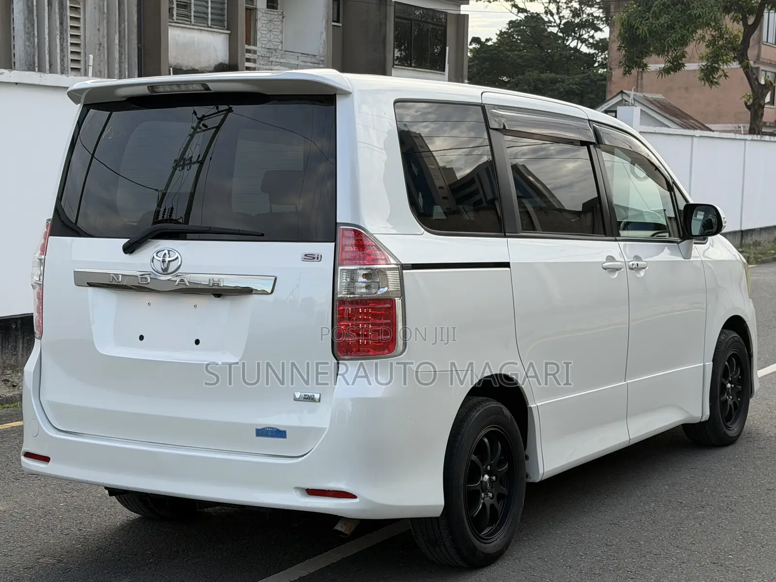 Toyota Noah 2008 Pearl