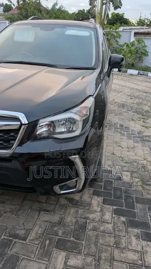 Subaru Forester 2015 Black