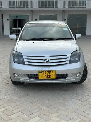 Toyota IST 2006 Silver