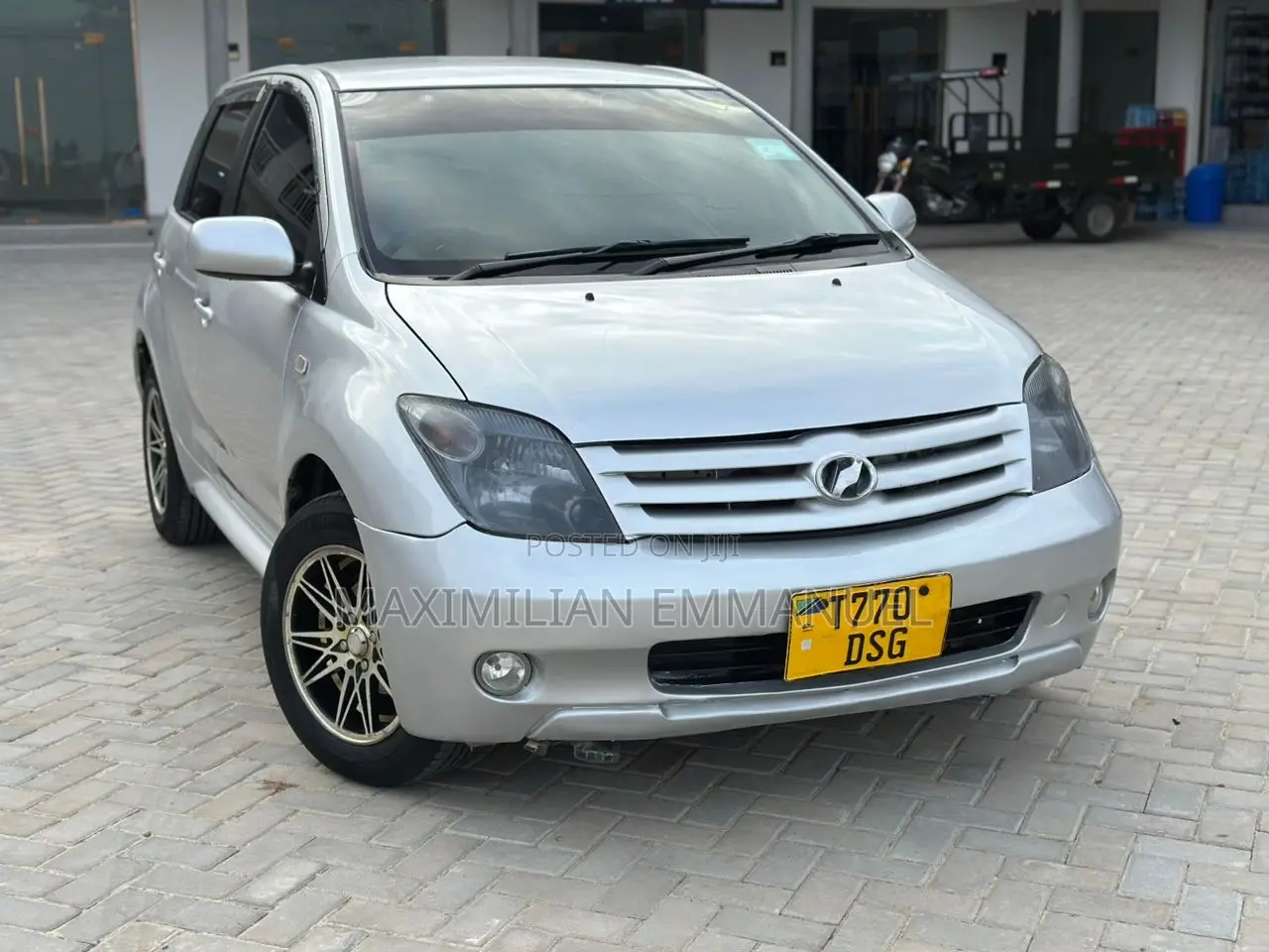 Toyota IST 2006 Silver