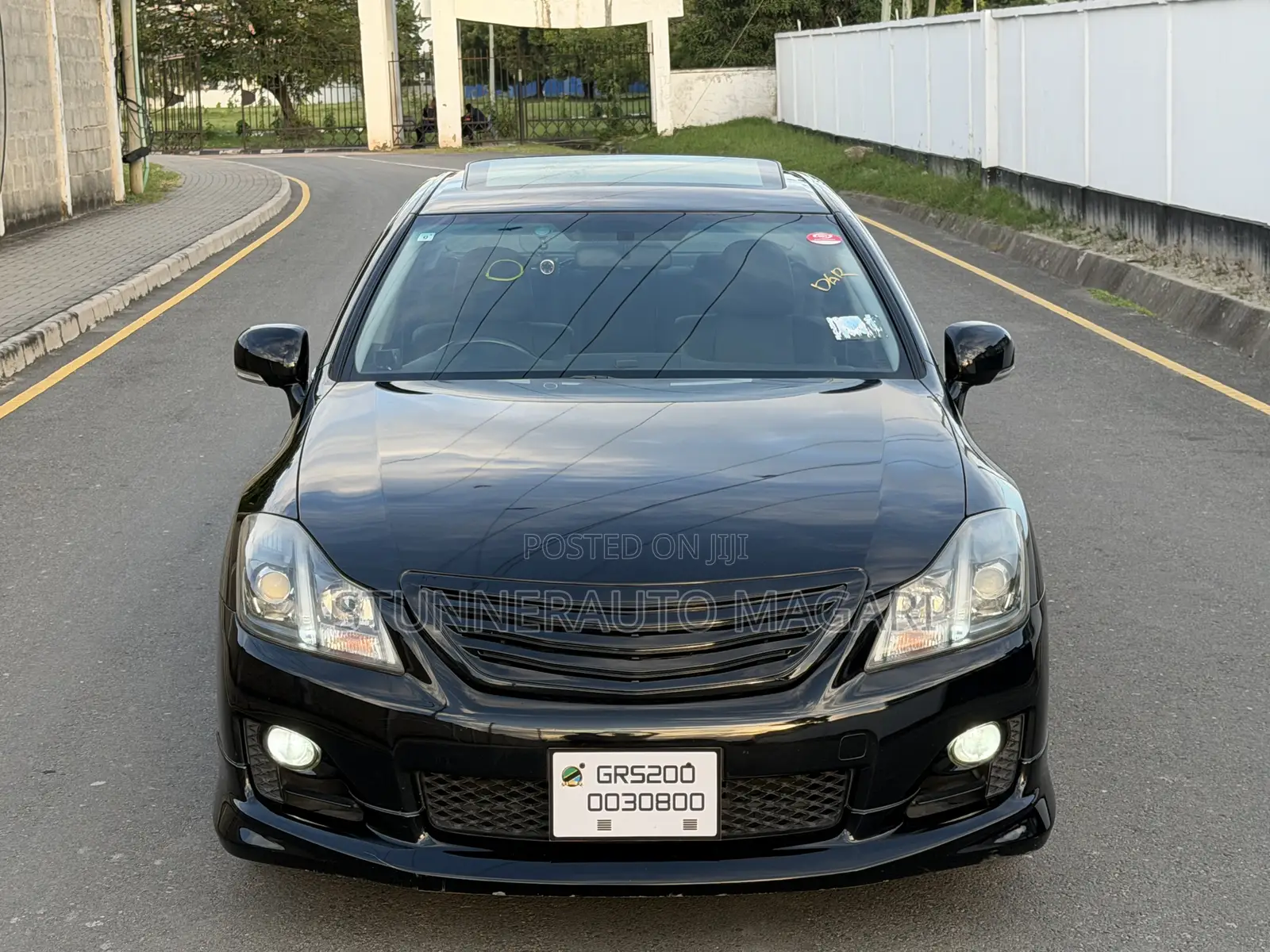 Toyota Crown 2009 Matt Black