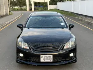 Toyota Crown 2009 Matt Black