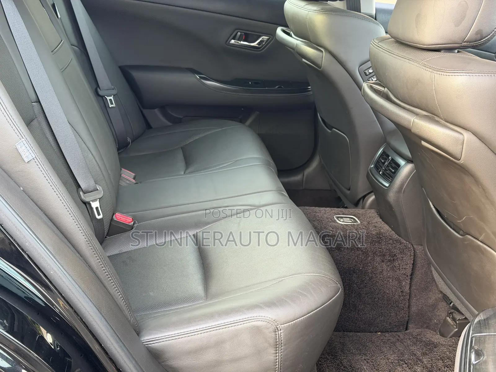 Toyota Crown 2009 Matt Black