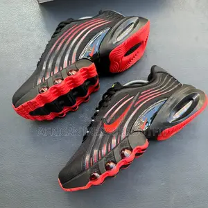 Nike Air Max Plus 3 Sneakers an Tpu Heel Clip Around Rear of the Shoe