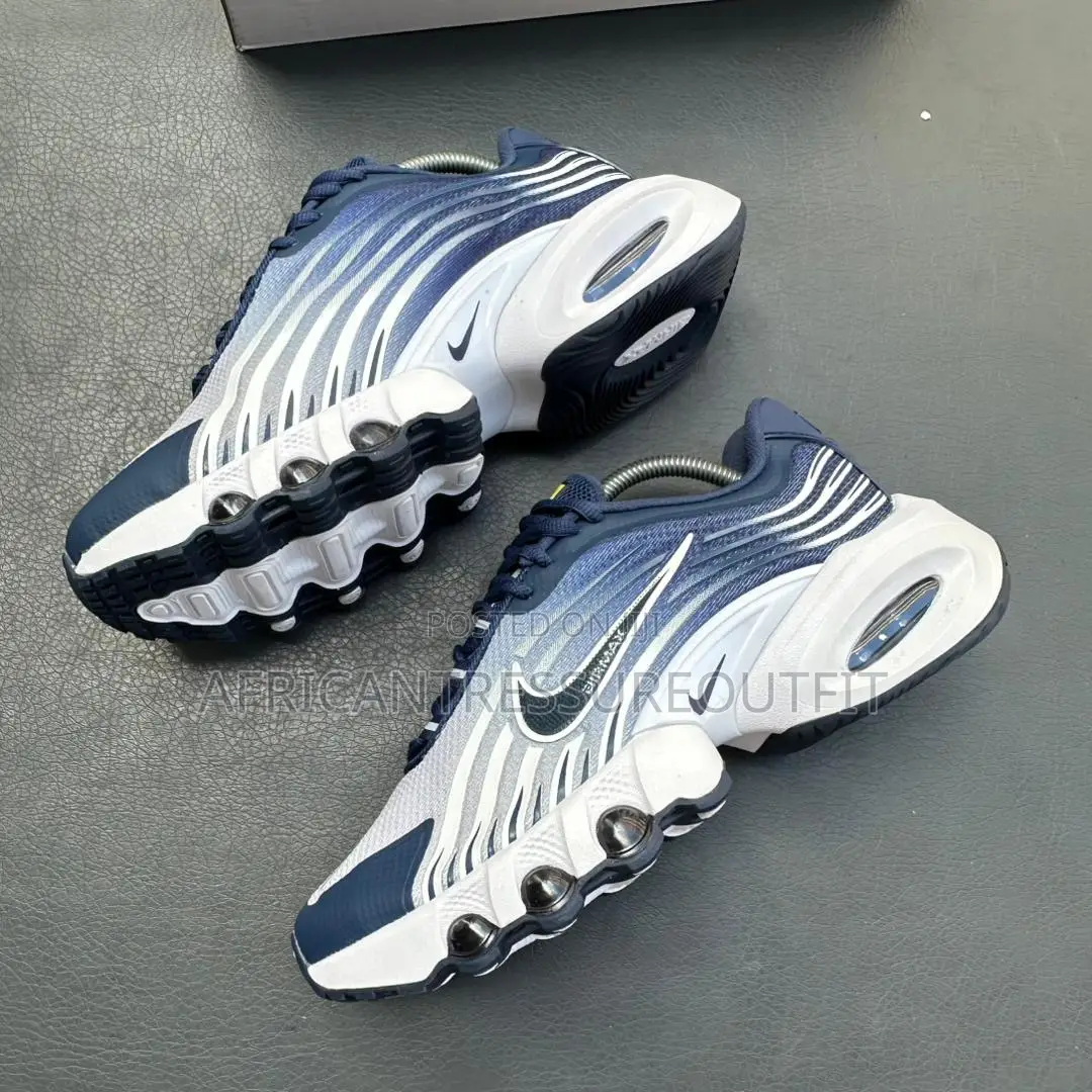 Nike Air Max Plus 3 Sneakers an Tpu Heel Clip Around Rear of the Shoe
