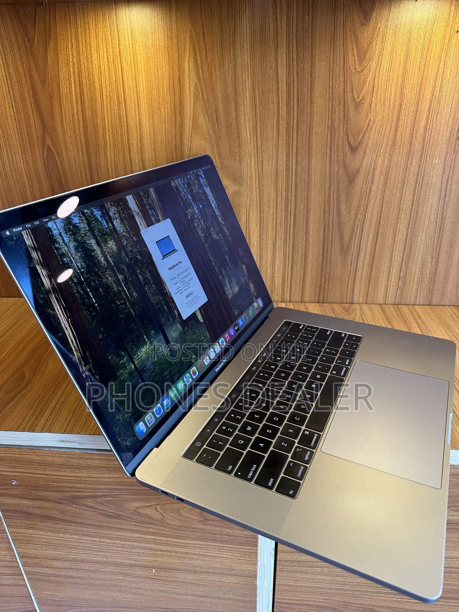 Laptop Apple MacBook Pro 2018 32GB Intel Core i7 SSD 1T