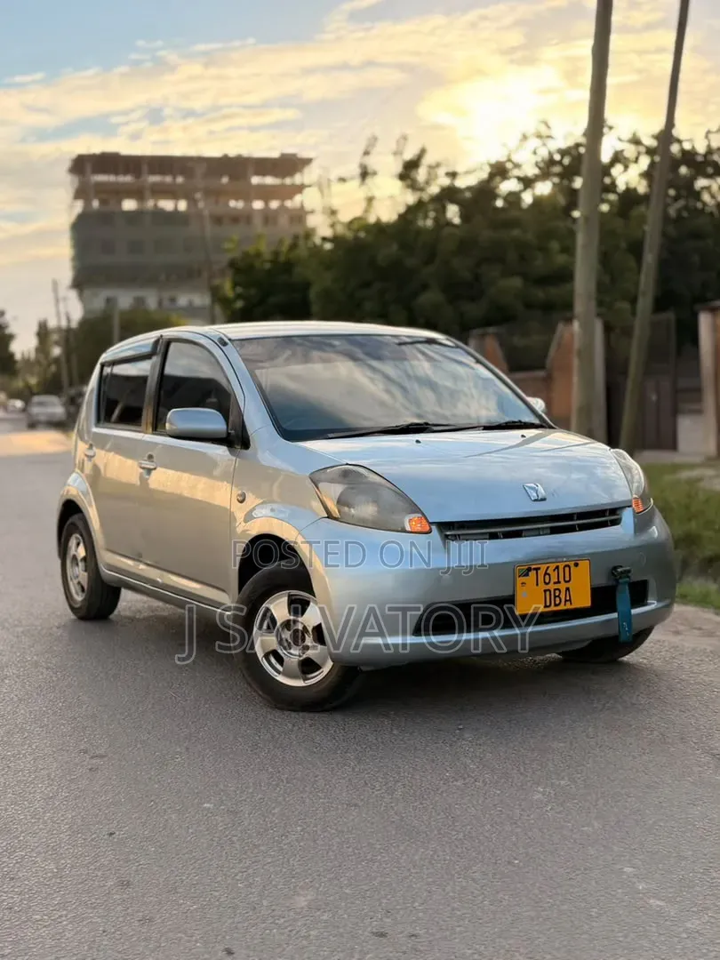 Toyota Passo 1.0 AWD 2004 Silver