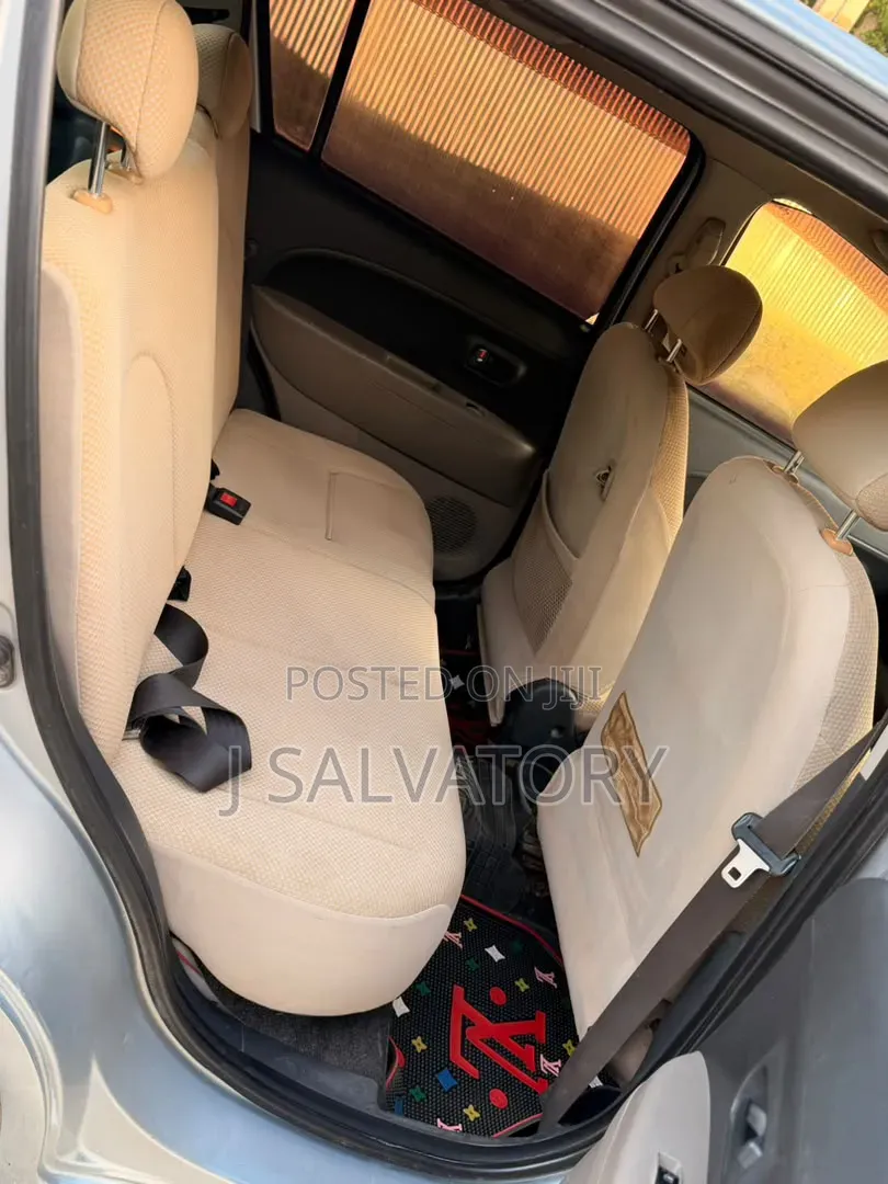 Toyota Passo 1.0 AWD 2004 Silver