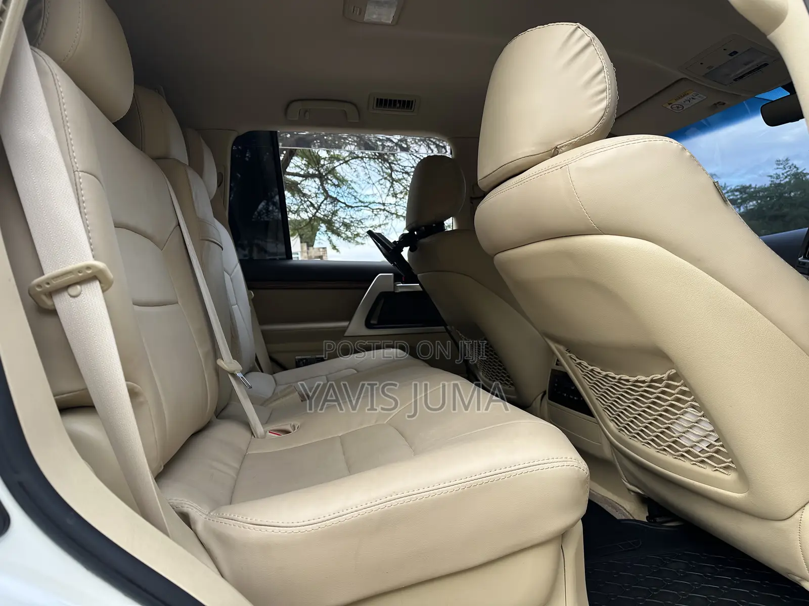 Toyota Land Cruiser 2016 White