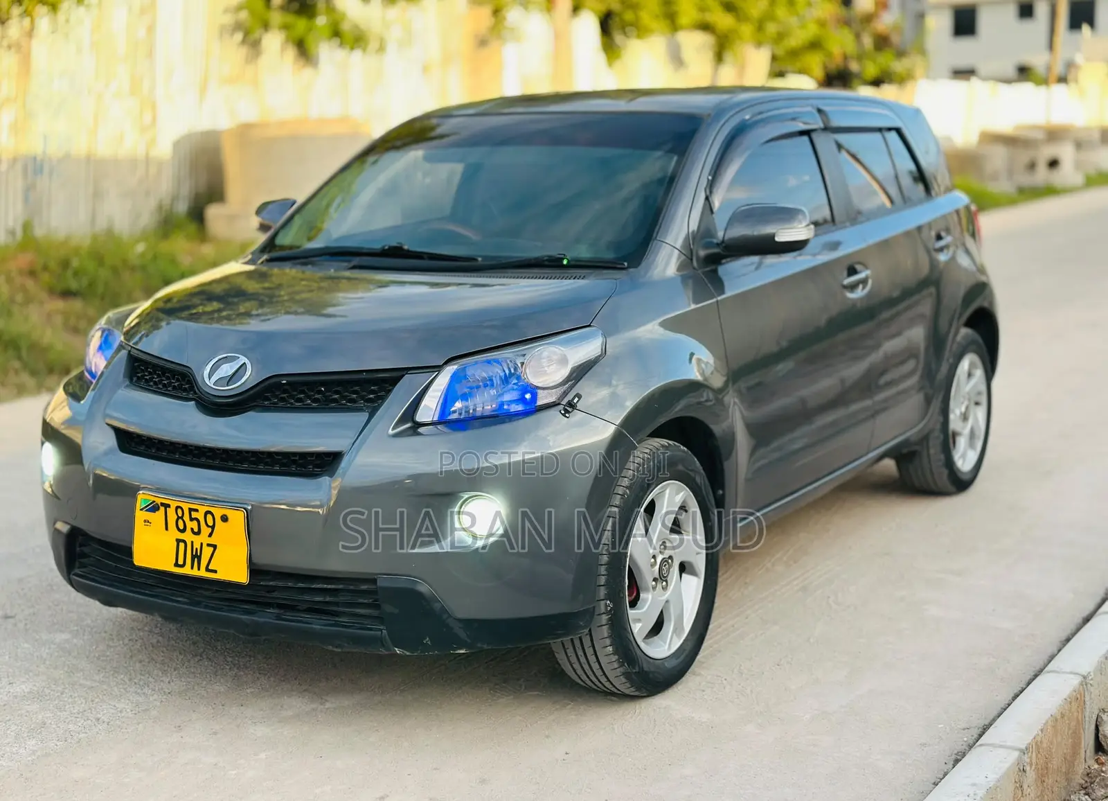 Toyota IST 2010 Gray
