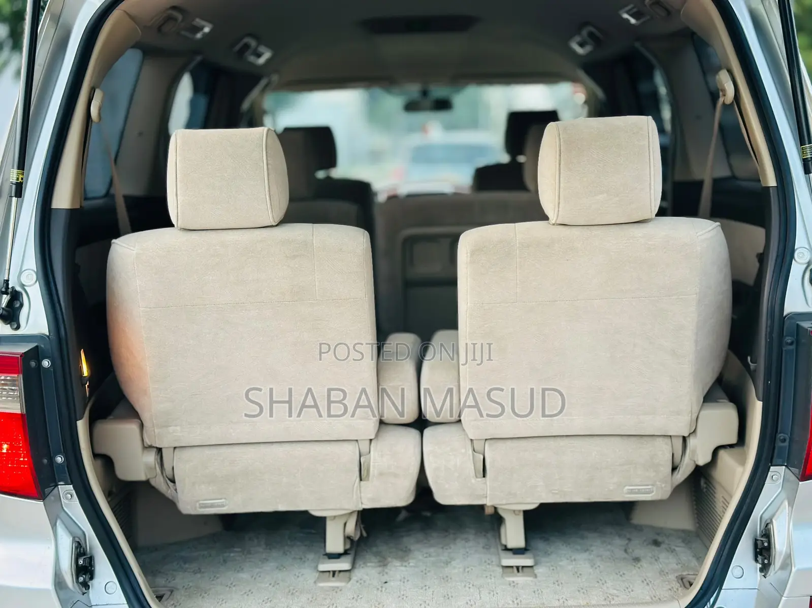Toyota Alphard 2.4 Petrol AWD 2006 Silver