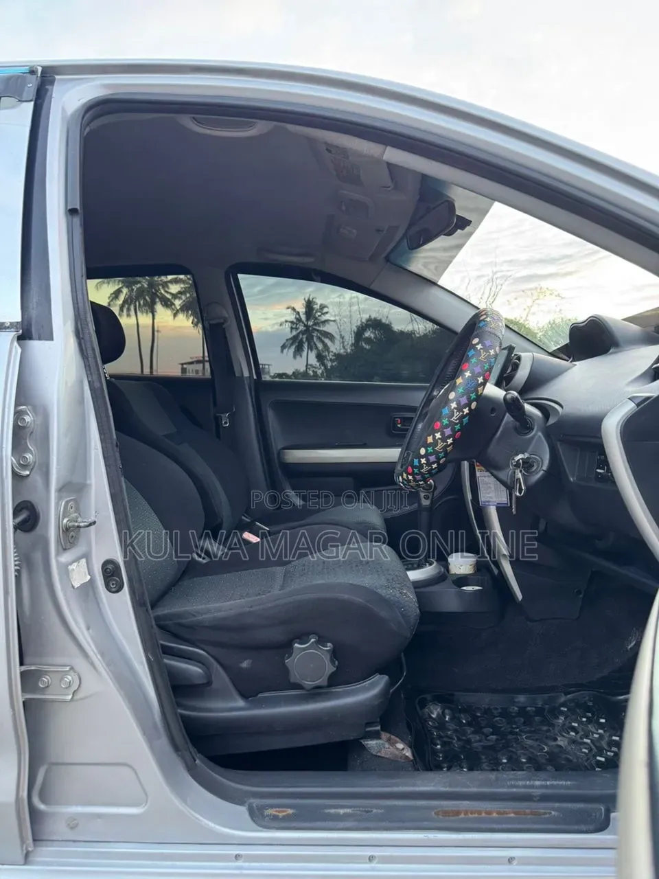 Toyota IST 2007 Silver