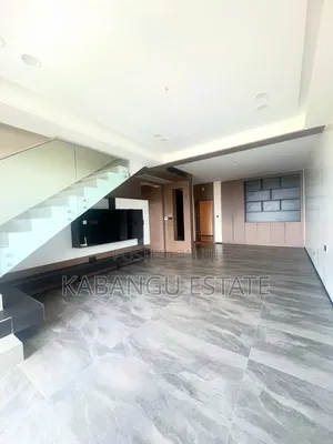 3bdrm Duplex in Oysterbay for rent