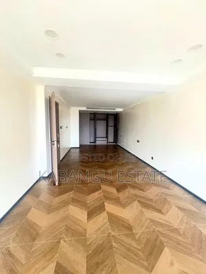 3bdrm Duplex in Oysterbay for rent