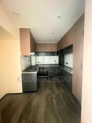 3bdrm Duplex in Oysterbay for rent