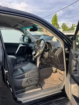Toyota Land Cruiser Prado 2014 Black