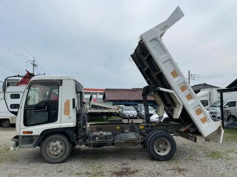 Isuzu Forward Truck