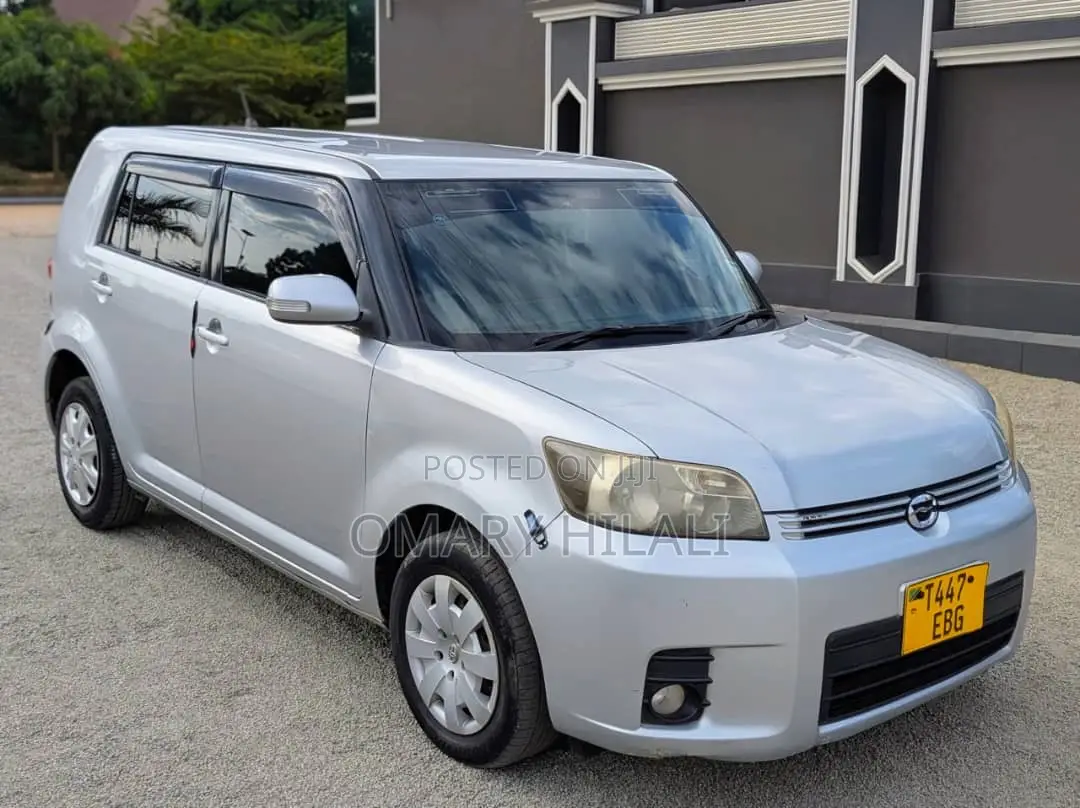 Toyota Corolla Rumion 2007 Silver