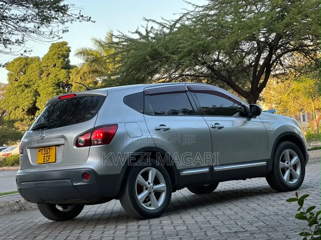 Nissan Dualis 2009 Silver