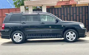 Toyota Kluger 2005 Black