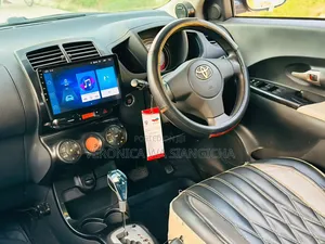 Toyota IST 2008