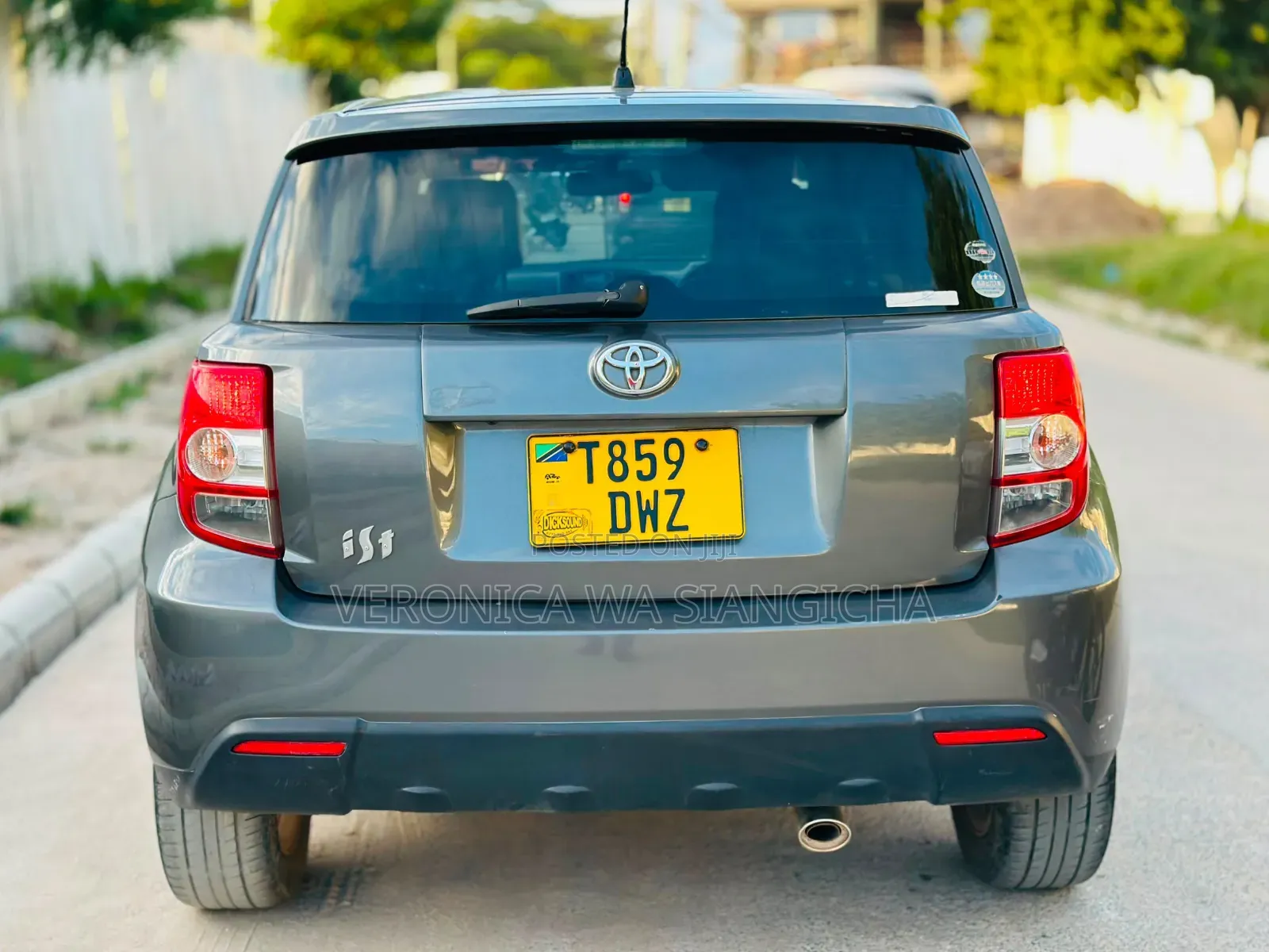 Toyota IST 2008