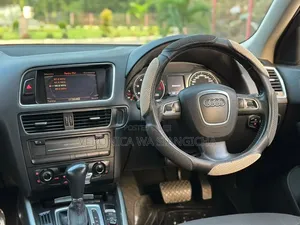Audi Q5 2009 White