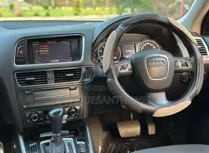Audi Q5 2010 White