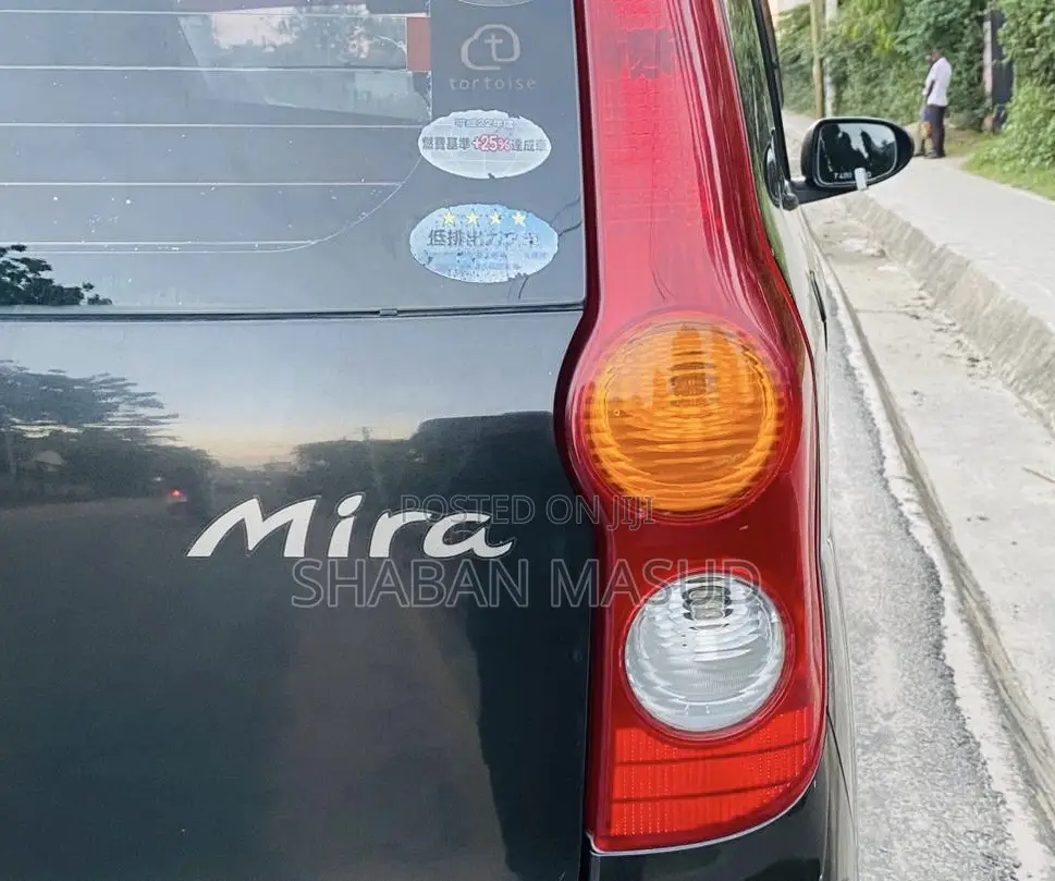 Daihatsu Mira 2010 Black