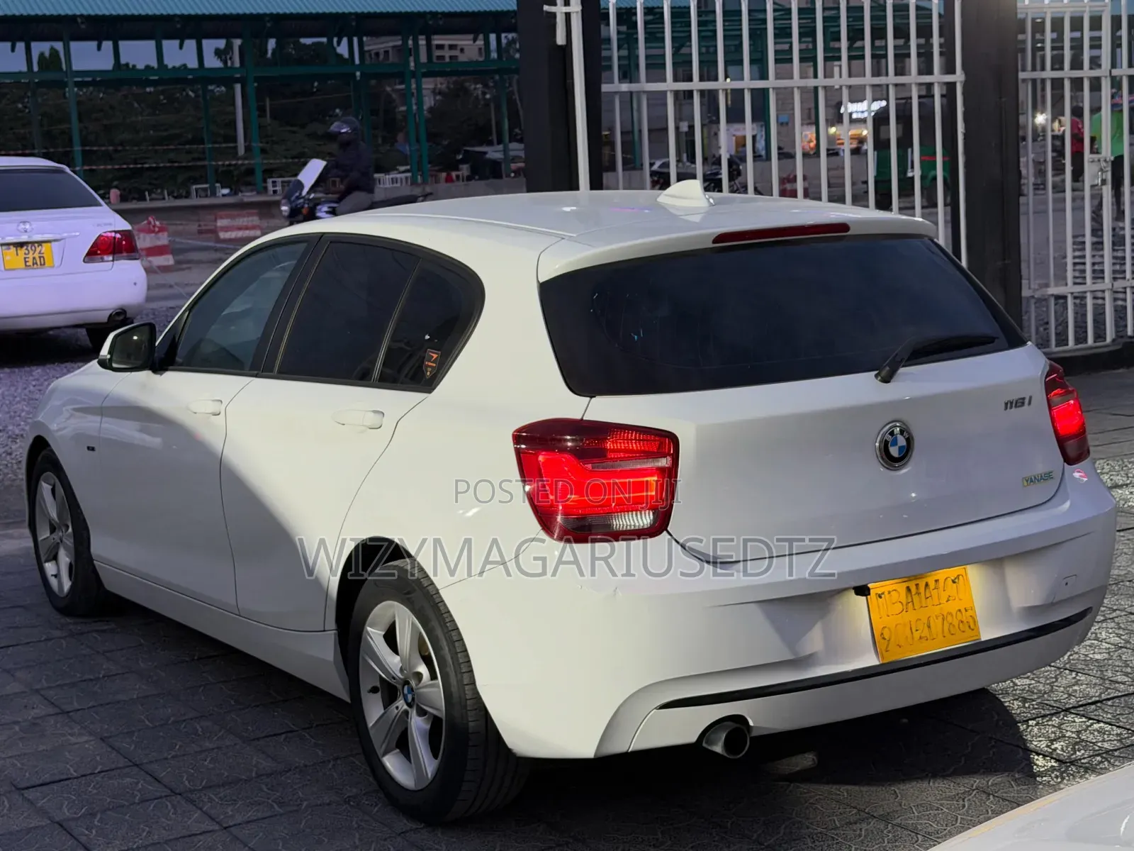 BMW 116i 2012 Off white
