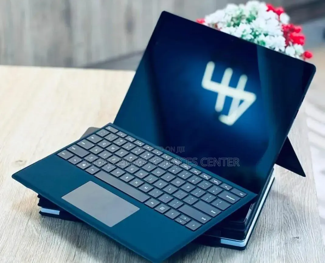 New Laptop Microsoft 16GB Intel Core i5 SSD 256GB