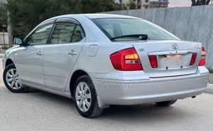 Toyota Premio 2005 Silver