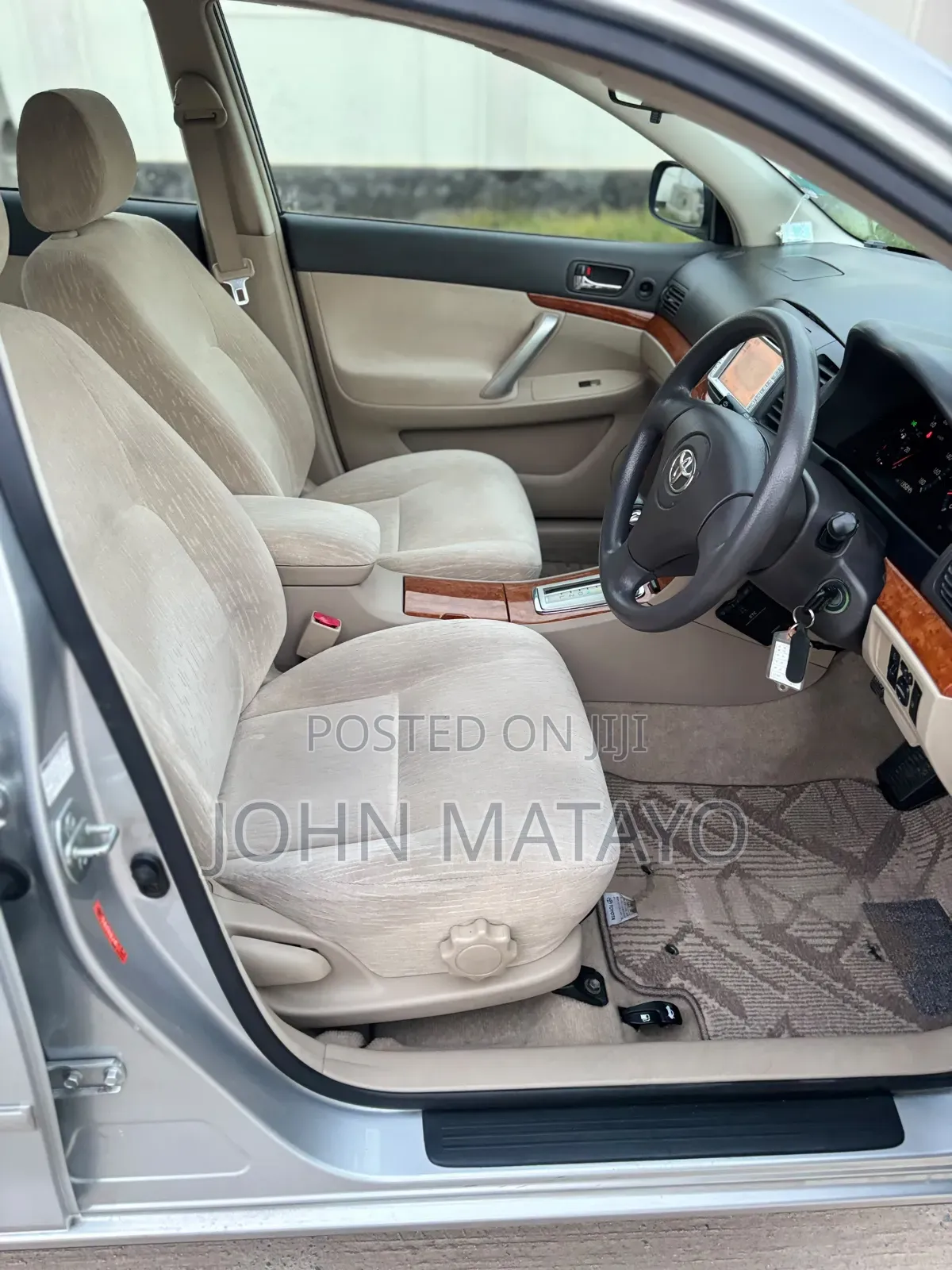 Toyota Premio 2005 Silver