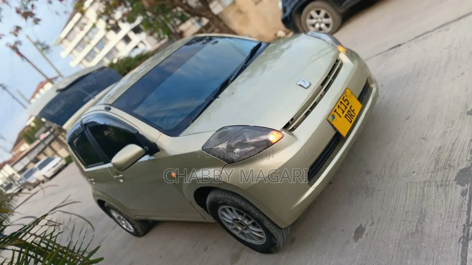 Toyota Passo 2005 Gold