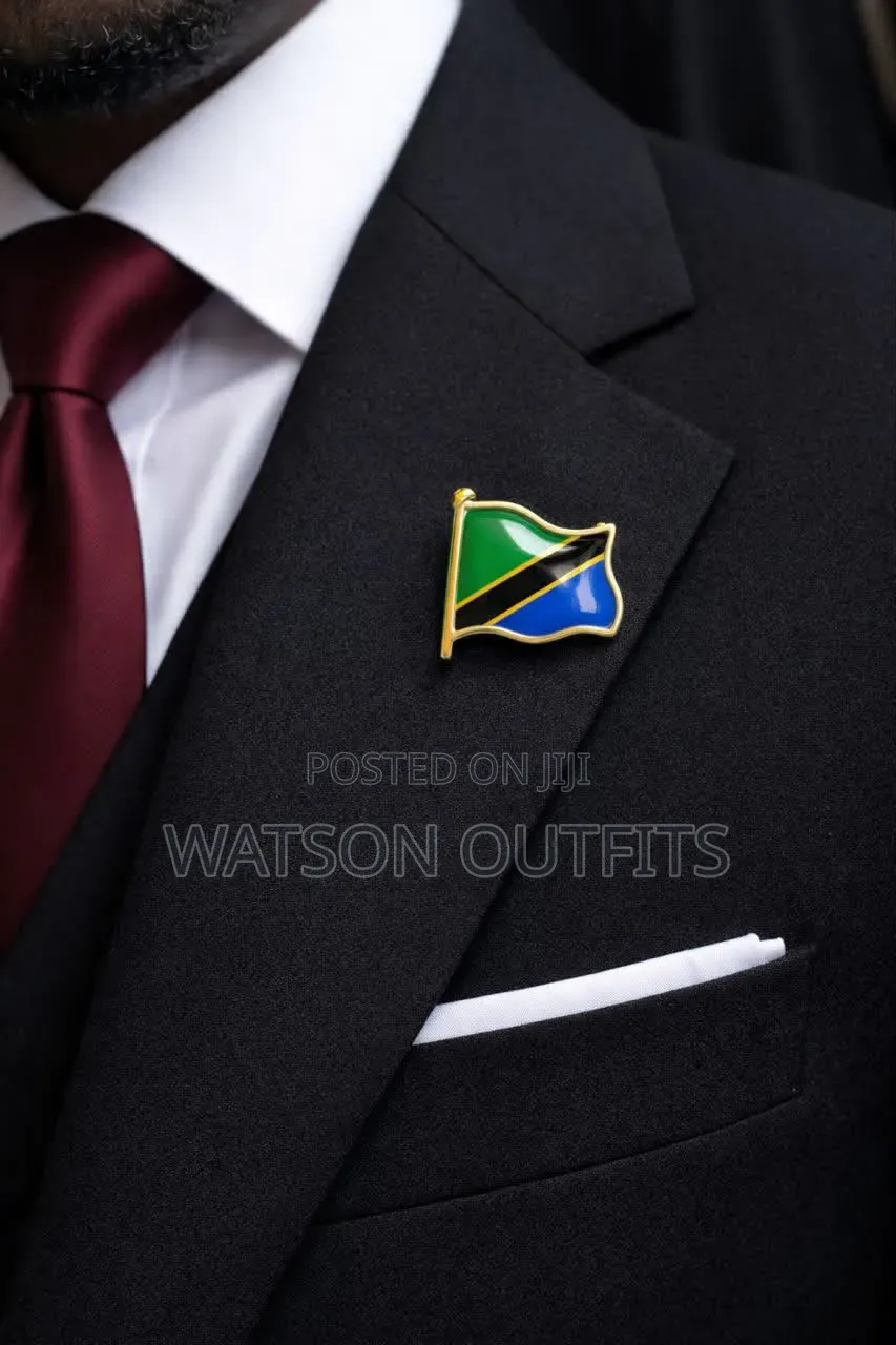 Suit Pin Badges Classic Brand New and Original Totally Smart
