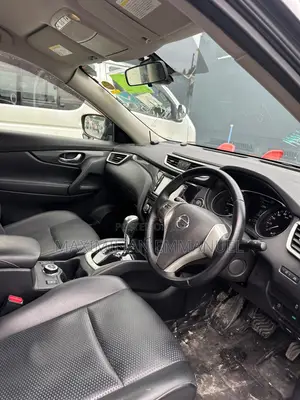 Nissan X-Trail 2014 Gray