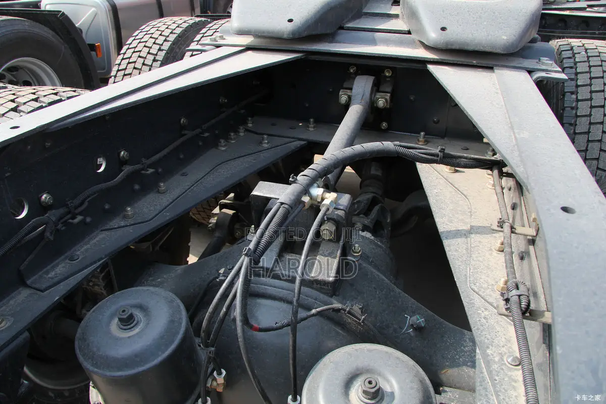 Dongfeng Tractor Head