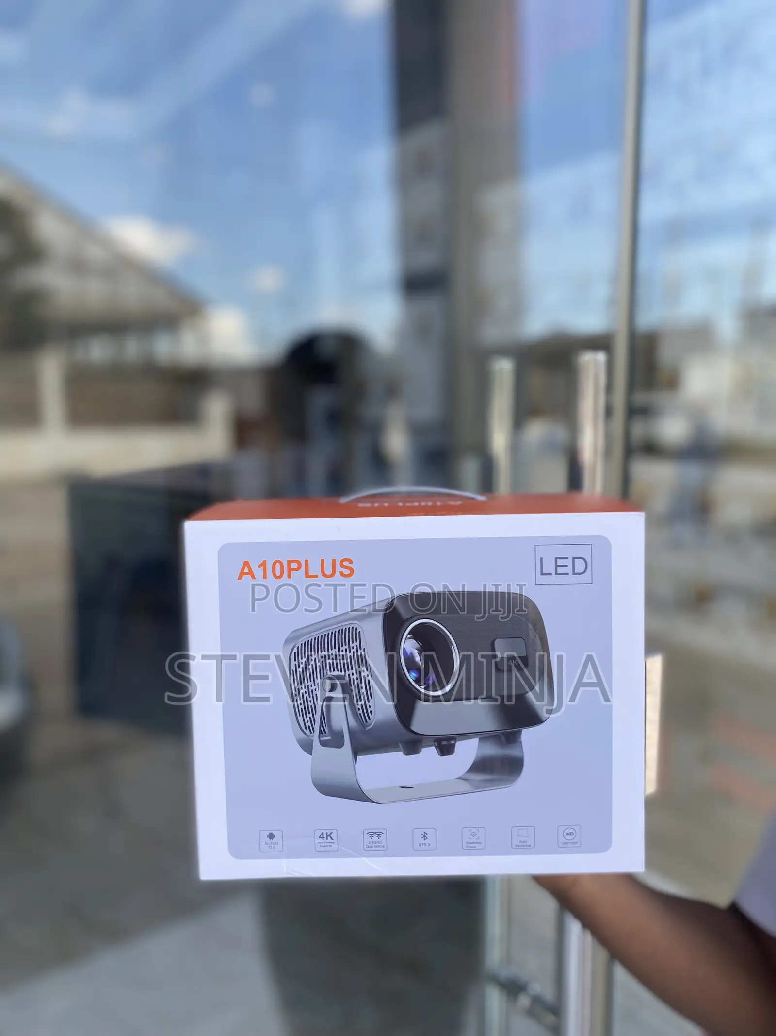 A10 Plus Smart Projector