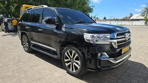 Toyota Land Cruiser 2014 Black