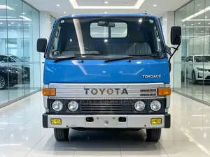 Toyota Toyoace Truck