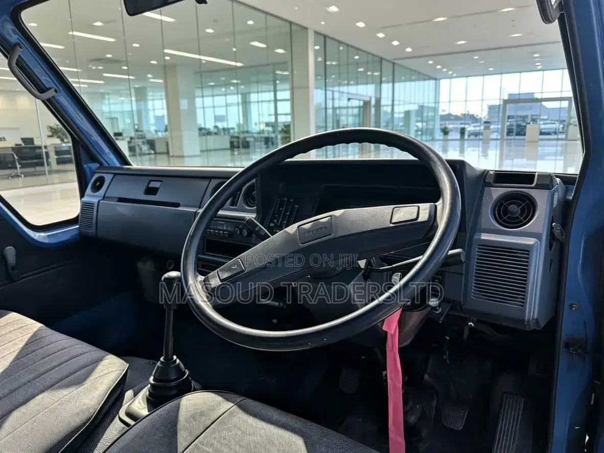 Toyota Toyoace Truck