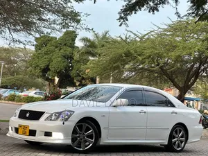 Toyota Crown 2026 Pearl