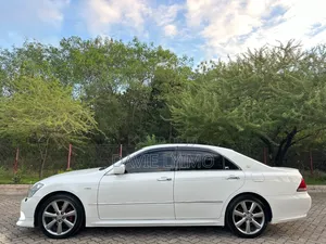 Toyota Crown 2026 Pearl